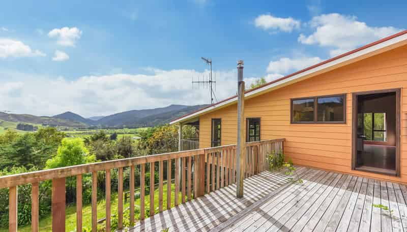 736 Wakapuaka Road, Hira