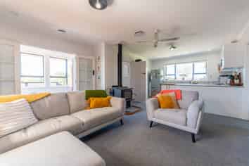 47 Grants Road, Marchwiel