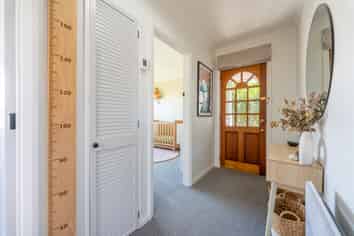 47 Grants Road, Marchwiel