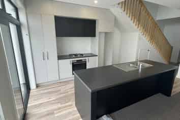 11 Ruge Court, Cambridge