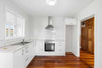 8 Cambridge Street, Levin