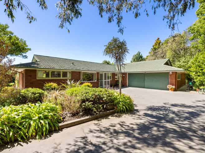 15 Horotane Valley Road, Heathcote Valley