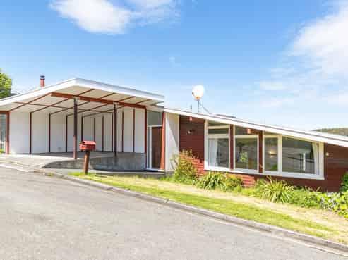 7 Kau Kau Way, Ngaio