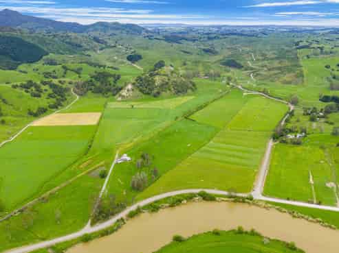  Omana Road, Tangiteroria