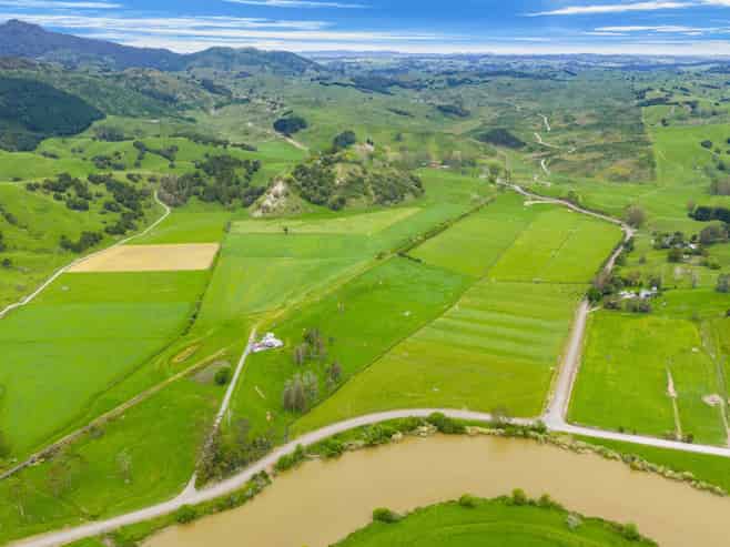  Omana Road, Tangiteroria