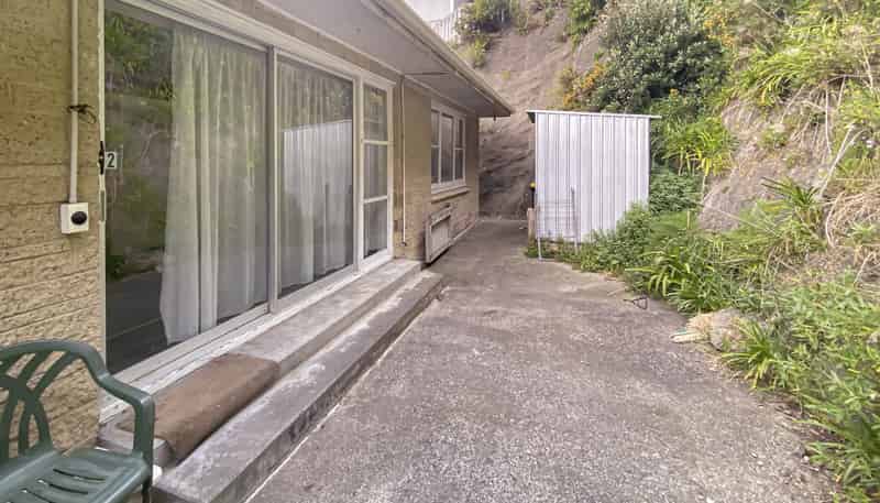 2/131 Happy Valley Road, Owhiro Bay