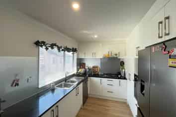 5A James Laurie Street, Henderson