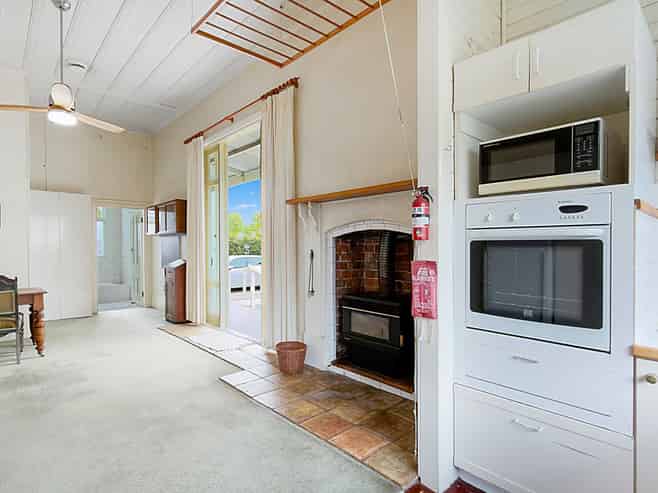 111 Rolleston Street, Thames