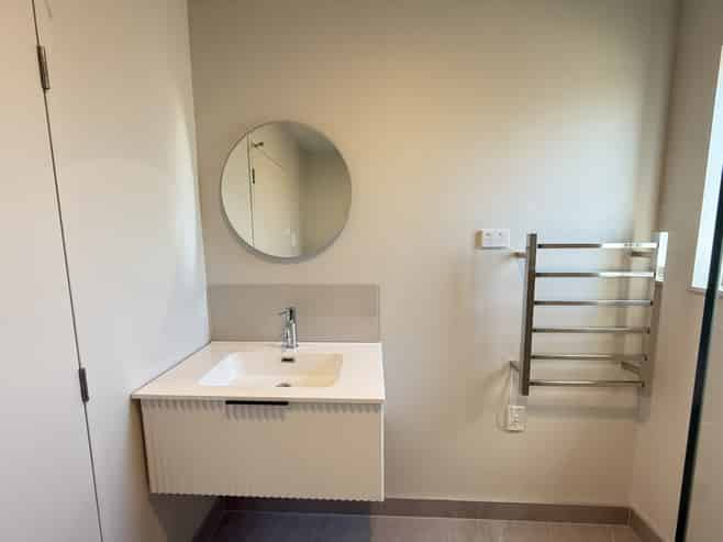 9 Te Ara Wai, Mangere East