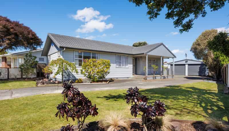 8 Paradise Place, Milson