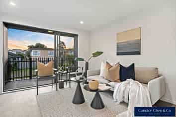 4/101 White Swan Road, Mount Roskill