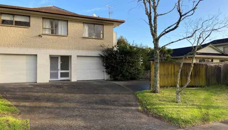 1/15 Butley Drive, Farm Cove