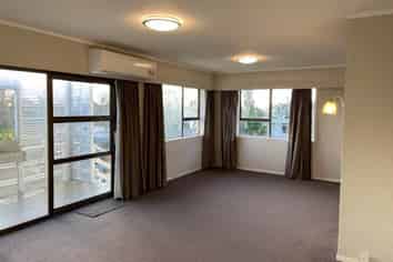 1/15 Butley Drive, Farm Cove