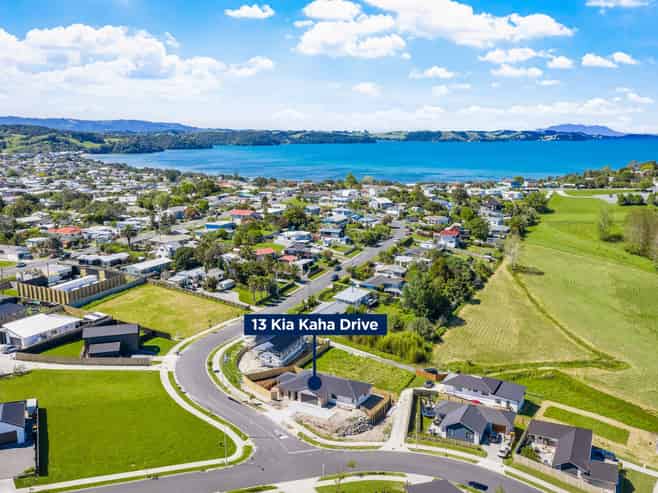 13 Kia Kaha Drive, Snells Beach