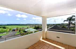 49 Greenfield Drive, Western Heights