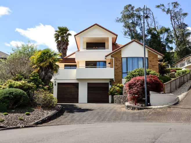 49 Greenfield Drive, Western Heights
