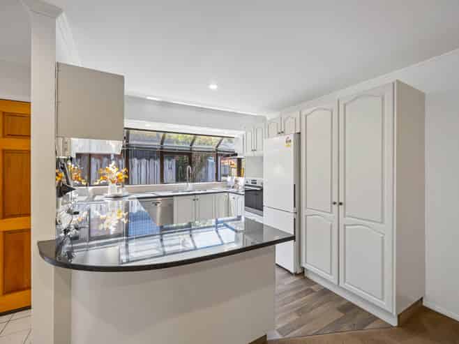 28B Britannia Place, Half Moon Bay