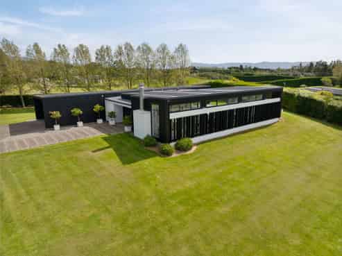 9 Birdie Way, Martinborough