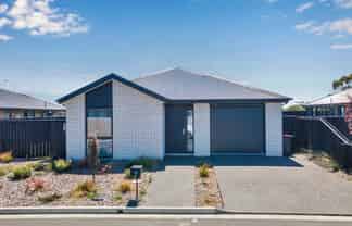 18 Kura Lane, Aranui