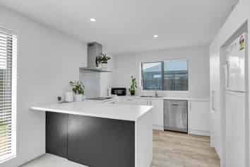 18 Kura Lane, Aranui