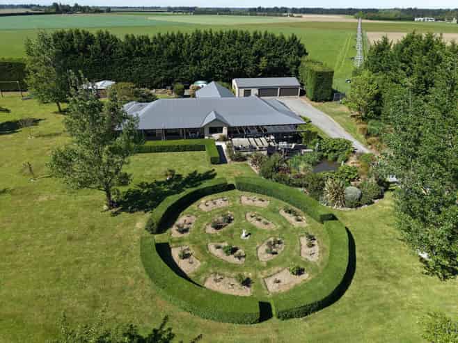 41 Bridge Road, Greendale