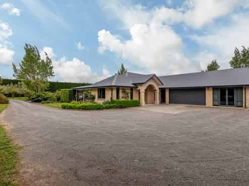 41 Bridge Road, Greendale