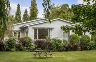 2 Highfields Drive, Katikati