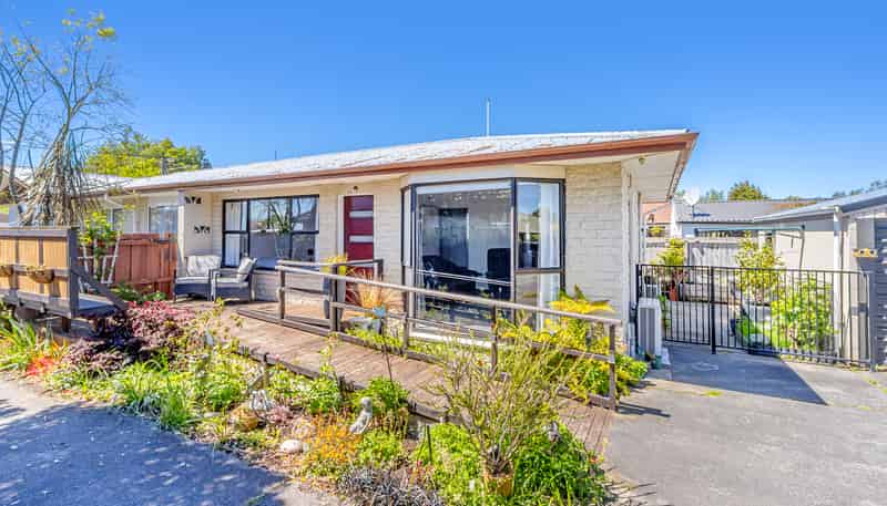 2/543 Cranford Street, Papanui