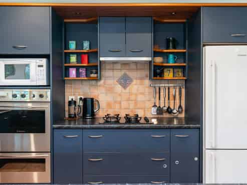 73 Dixon Road, Glenview