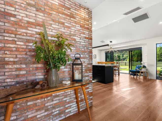 32 Manukawiri Way, Martinborough