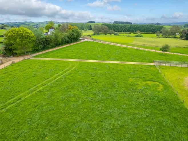 1270 Te Kawa Road, Te Kawa