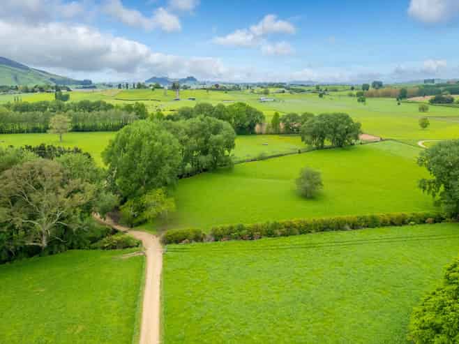 1270 Te Kawa Road, Te Kawa