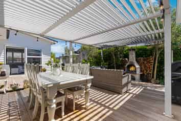 203 Ninth View Avenue, Beachlands