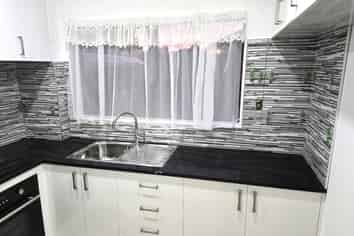 2/113 Avenue Road, Otahuhu