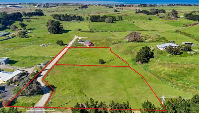 229 and 22 Tayforth Road, Westmere