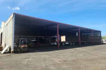 Prime rural hub with cool stores, shed and yard