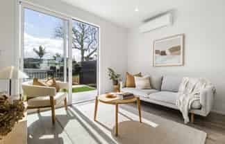 7B & 7C Camrose Place, Glenfield