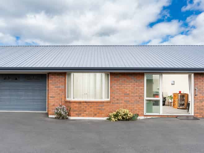 5/4 Reid Avenue, Mosgiel
