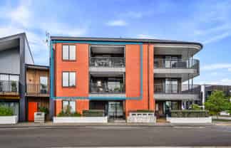 3/85 Bomb Point Drive, Hobsonville