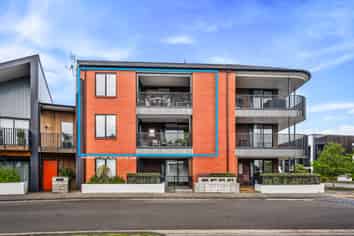 3/85 Bomb Point Drive, Hobsonville