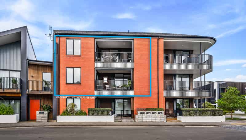 3/85 Bomb Point Drive, Hobsonville