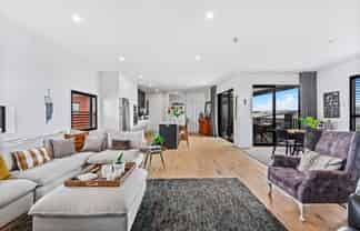 3/85 Bomb Point Drive, Hobsonville