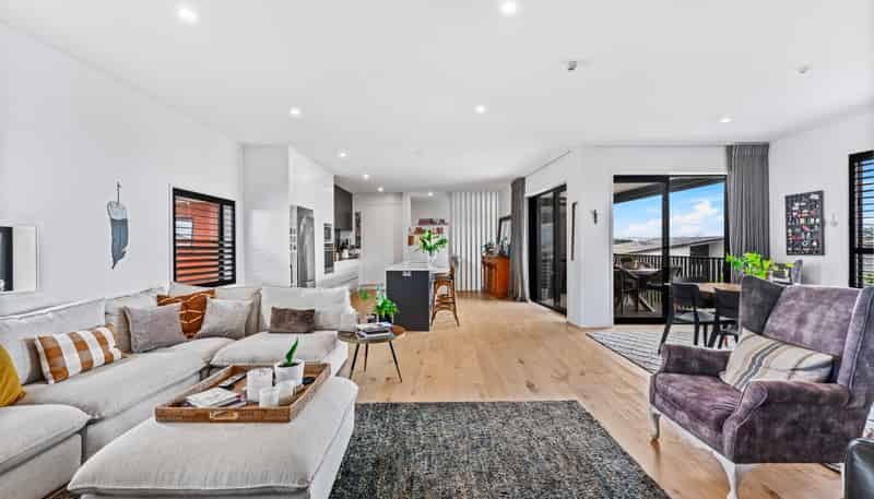 3/85 Bomb Point Drive, Hobsonville