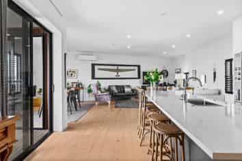 3/85 Bomb Point Drive, Hobsonville