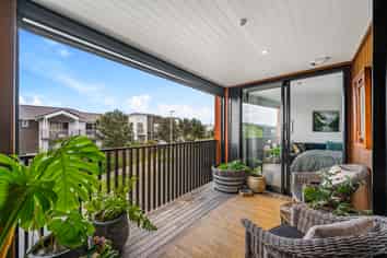 3/85 Bomb Point Drive, Hobsonville