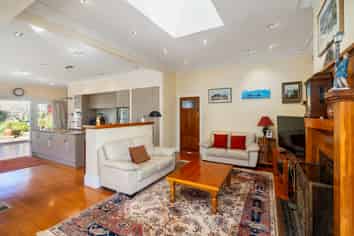 12 Ferner Ave, Mount Albert