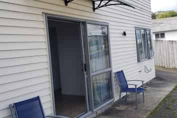 81 Archers Road, Hillcrest