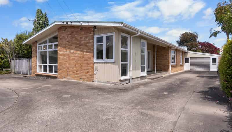 24 Braid Road, Saint Andrews