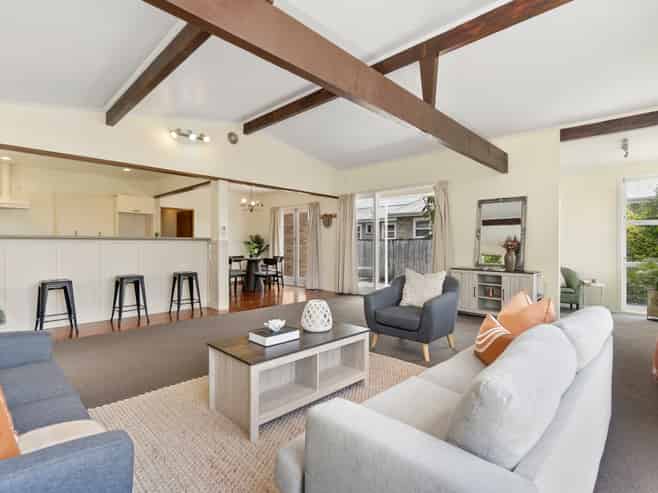 24 Braid Road, Saint Andrews