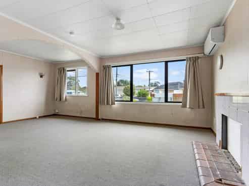 34 Williams Crescent, Otara